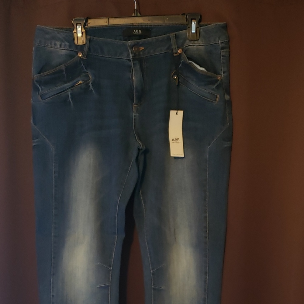 ABS Jeans